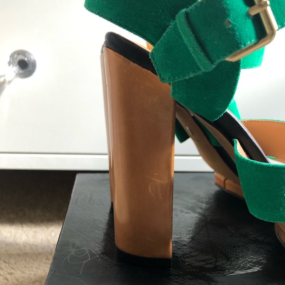 Green strappy Dolce Vita Heels 💚 - Picture 6 of 6